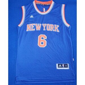 NBA New York Knicks Porzingis #6 T-Shirt Men's Size Medium